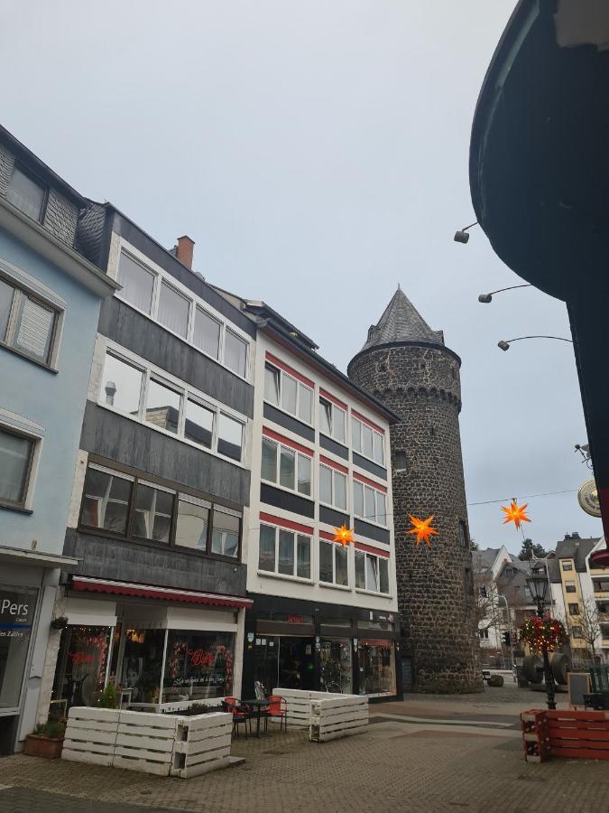Ferienwohnung In Der Marktstrasse Mayen Bagian luar foto